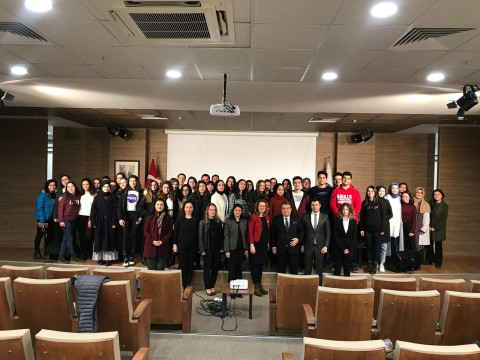 Marmara Üniversitesi Akademik Gelişim Birimi İş İnsanı Ecz. Berat Beran’ı Ağırladı